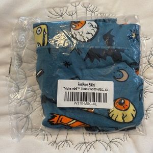 MeUndies Feel Free Bikini Undies Tricks ‘n Treats NWT
